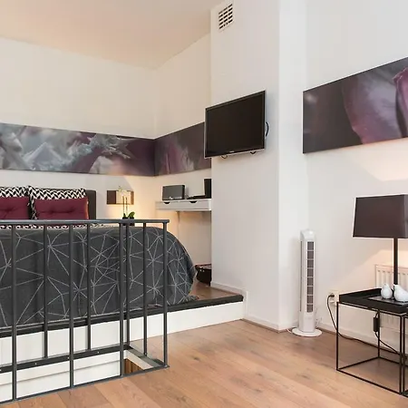 L'home Bed & Breakfast
